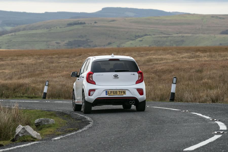  Kia Picanto GT Line S (JA) 2018 года  (UK) (фото 11 из 24)